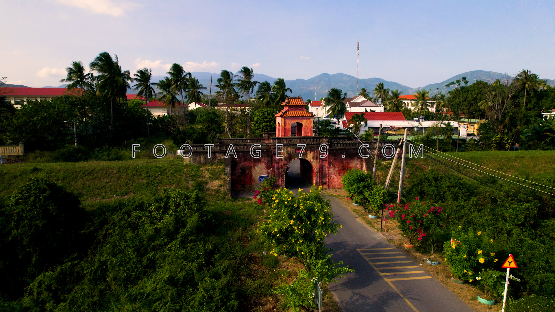 Cửa Tiền Thành Cổ Diên Khánh